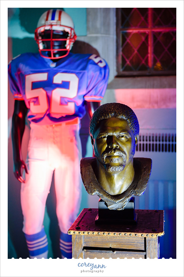 Robert Brazile Pro Football Hall of Fame
