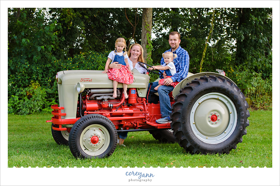 Tractor Family Session in Canal Fulton