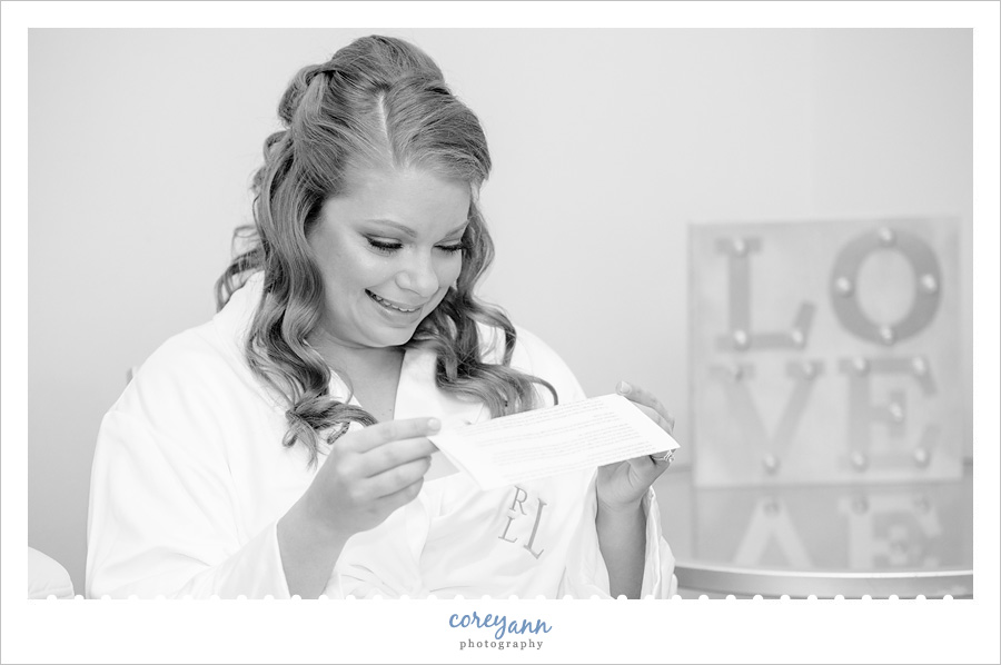 Bride reading letter from Groom before Wedding in Cleveland