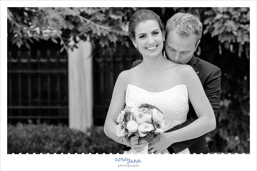 Cleveland Museum of Art Wedding Portrait