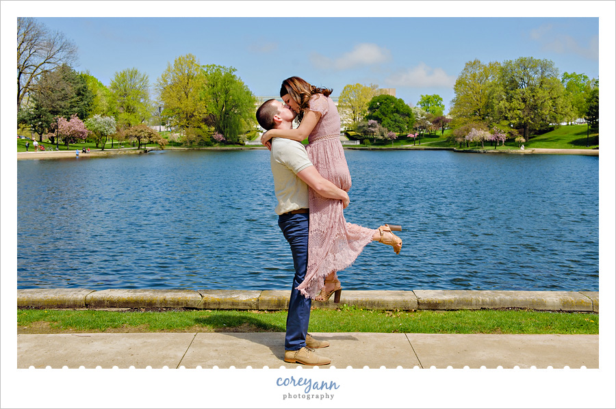 Cleveland spring engagement session