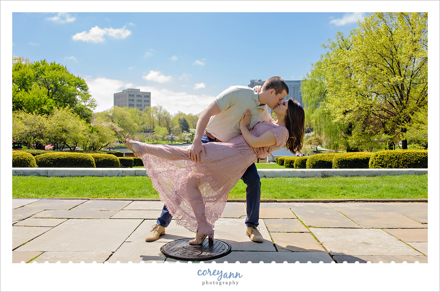 Cleveland spring engagement session