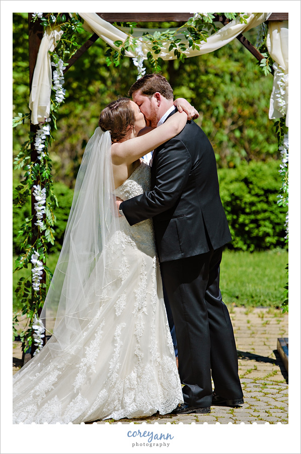 Wedding ceremony in May at Secrest Arboretum