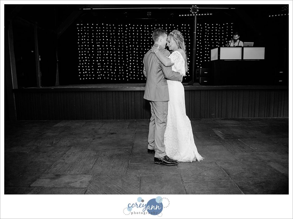 Happy Days Lodge Wedding