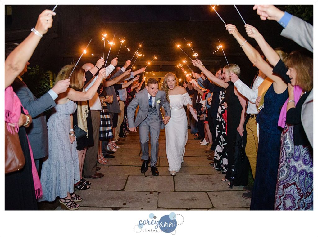 Happy Days Lodge Wedding