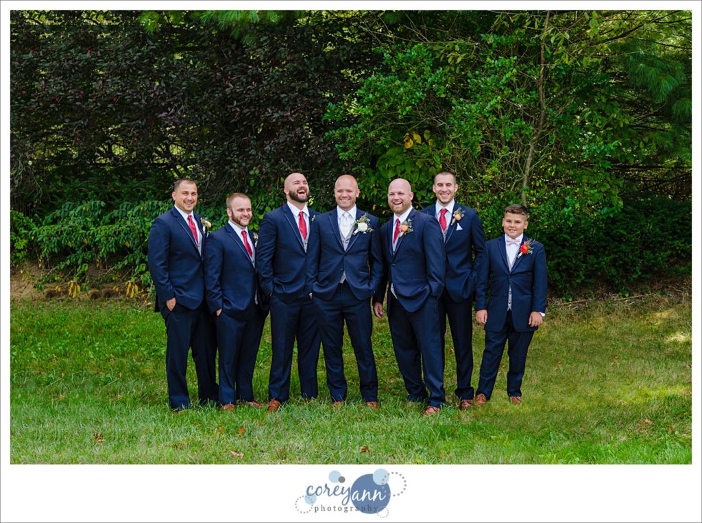 groom and groomsman before wedding in Ohio