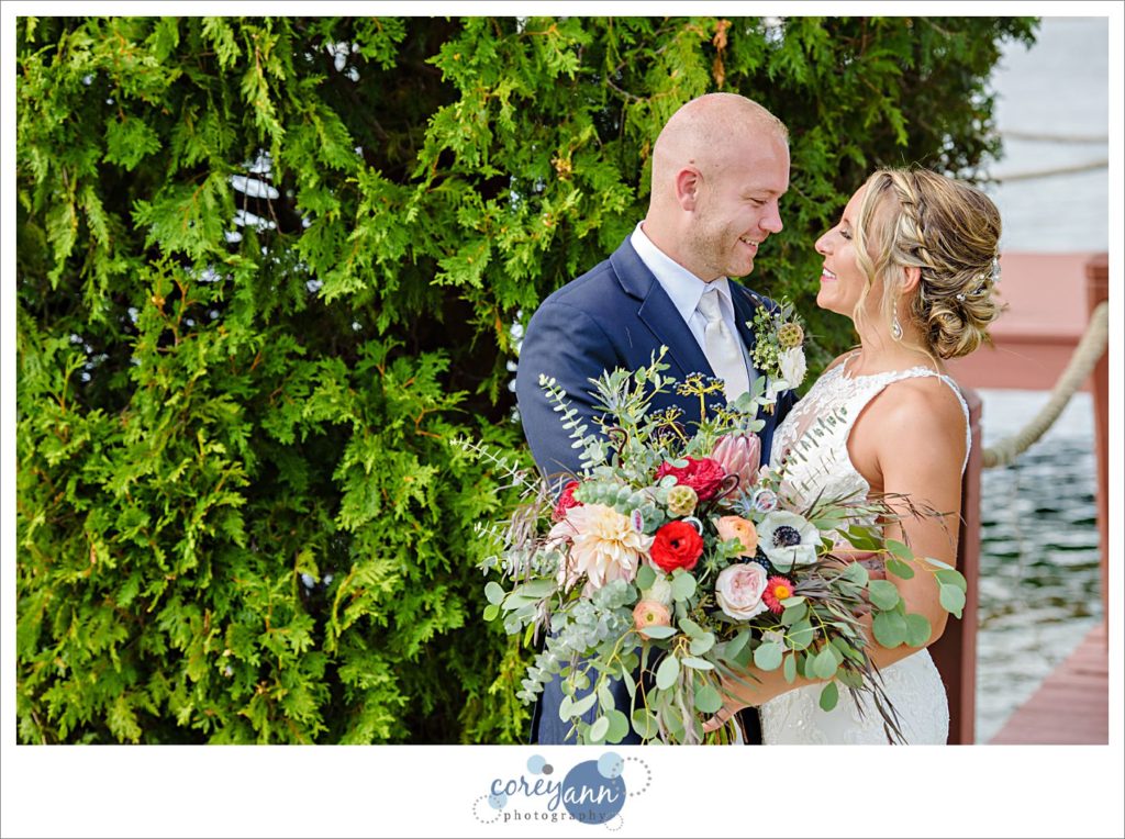 Bride and Groom wedding photos on an Ohio farm