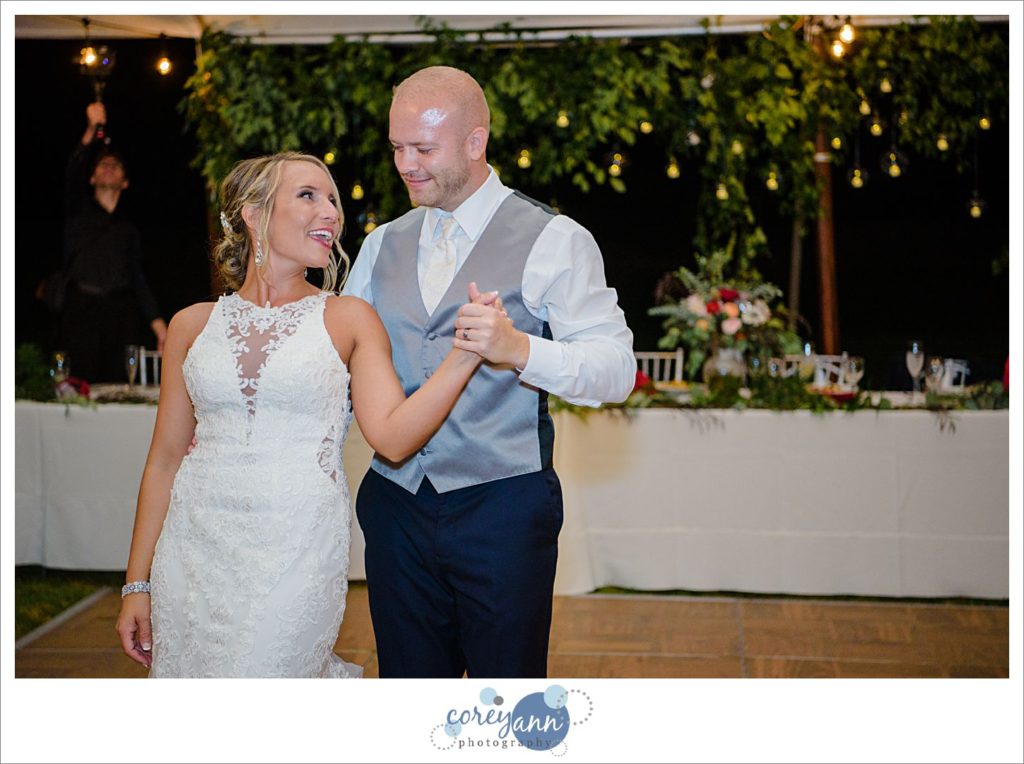 Outdoor wedding reception on a farm in Ohio