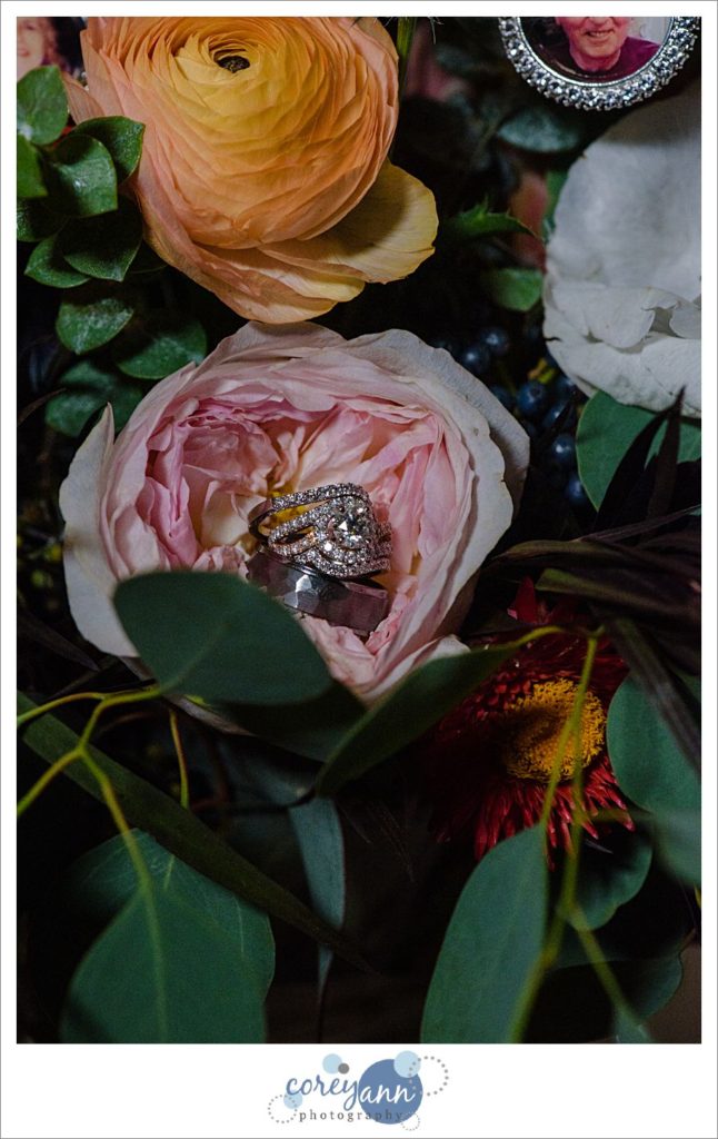 Outdoor wedding reception on a farm in Ohio