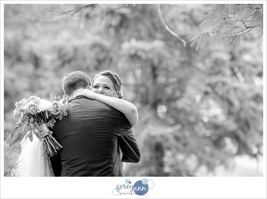 First Look between bride and groom before wedding