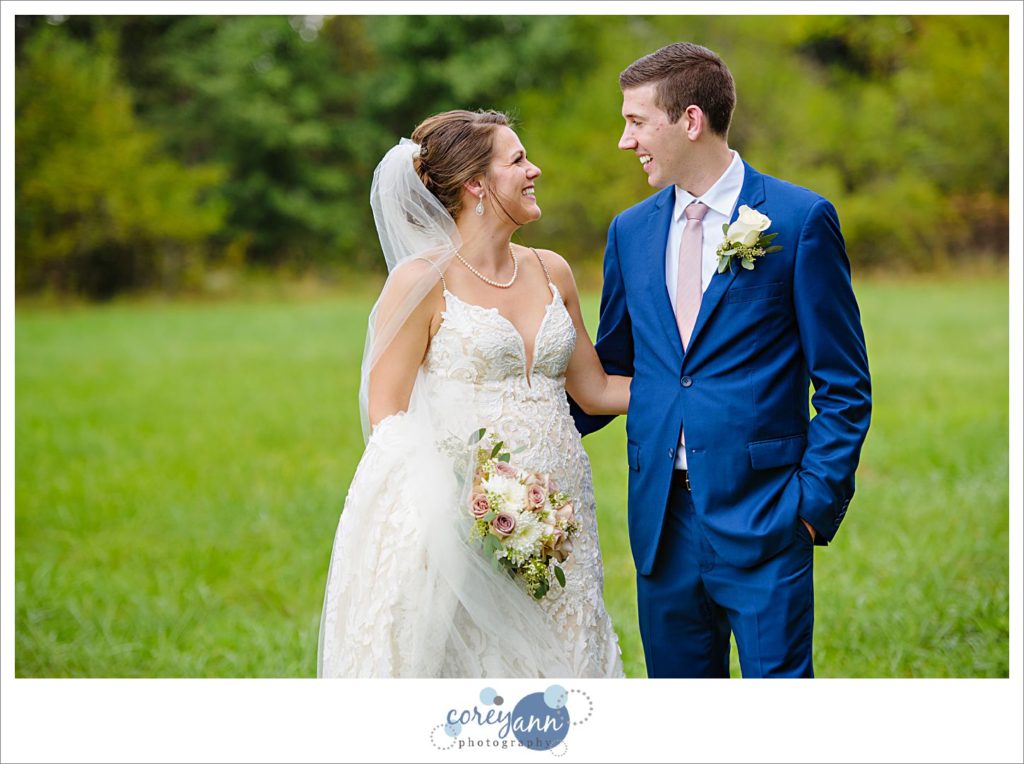 Bride and Groom wedding portrait in westfield center ohio