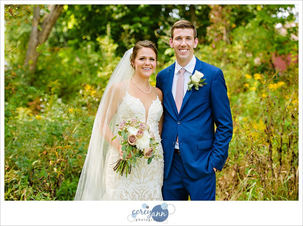 Bride and Groom wedding portrait in westfield center ohio
