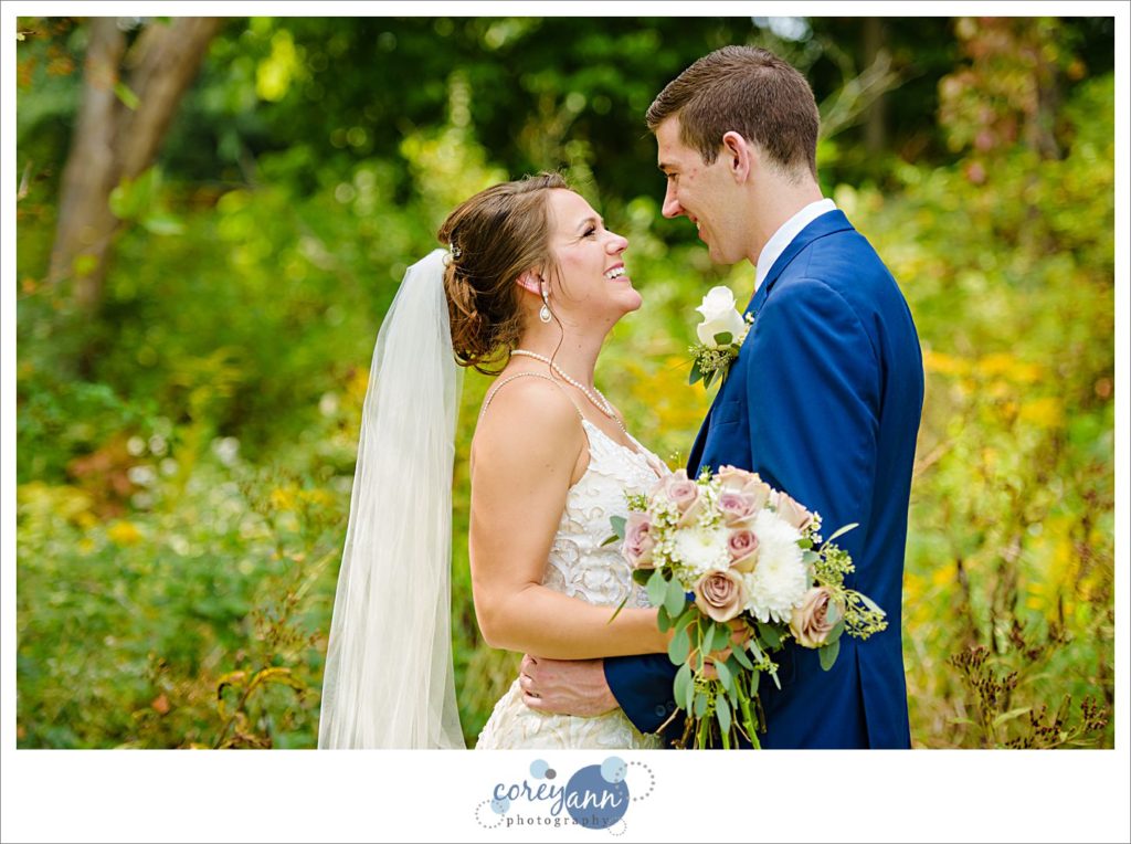 Bride and Groom wedding portrait in westfield center ohio