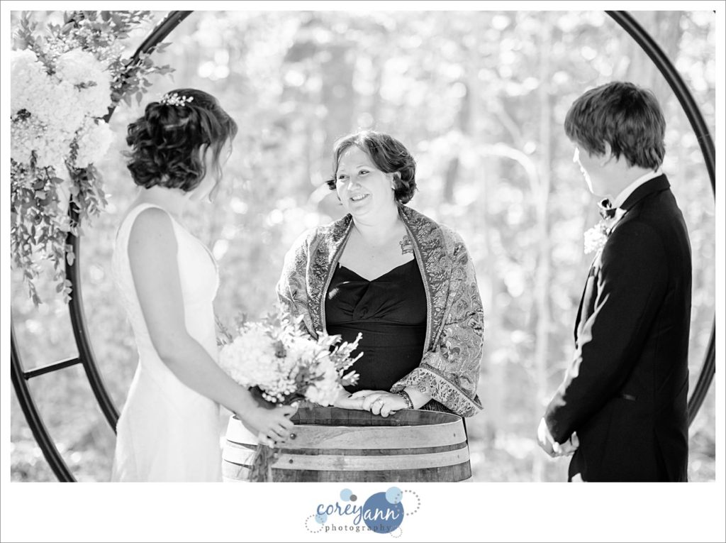 wedding ceremony at sapphire creek winery in Ohio