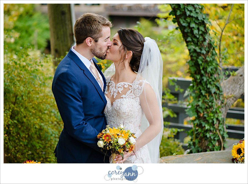 Bride and Groom wedding portrait in Chagrin Falls