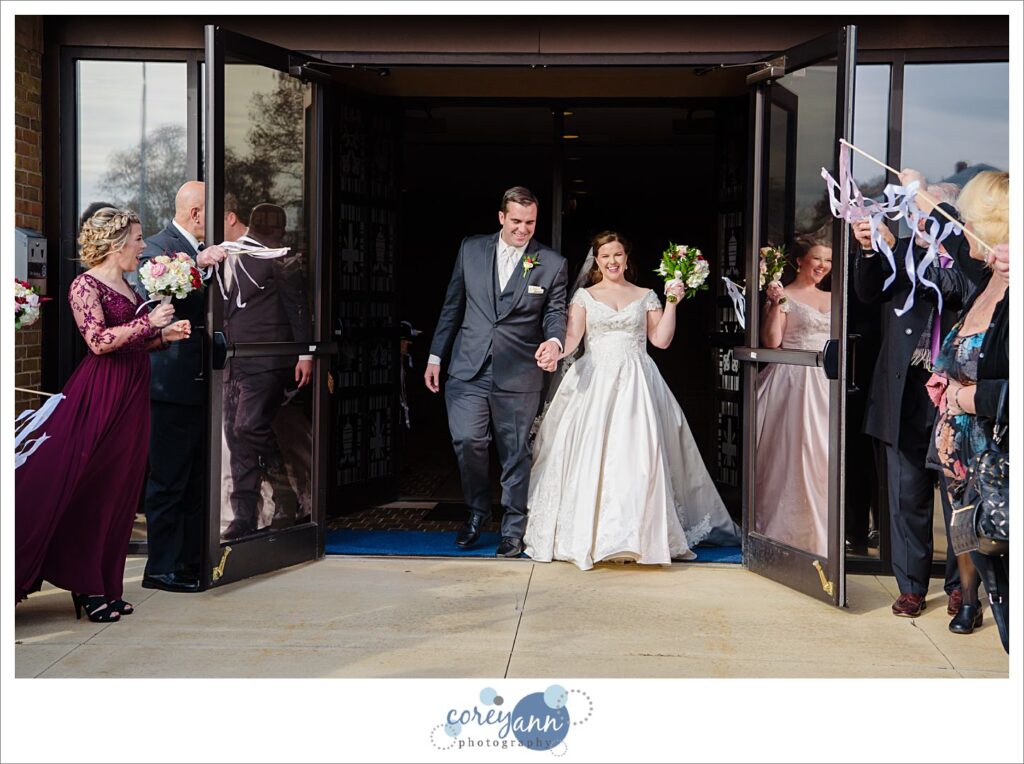 Wedding ceremony at Mary of the Apostles in Brook Park Ohio