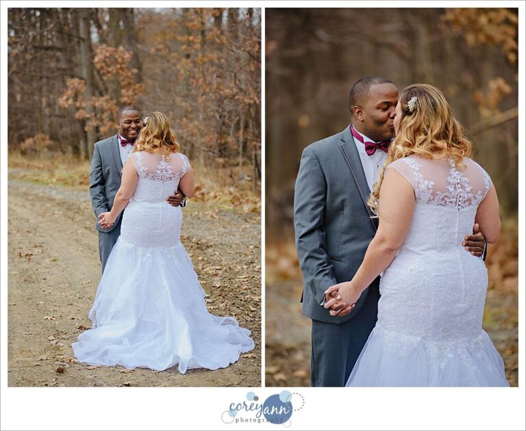 Sweet wedding at Mapleside Farms in Ohio during November