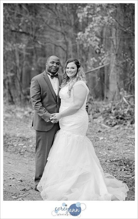 Sweet wedding at Mapleside Farms in Ohio during November