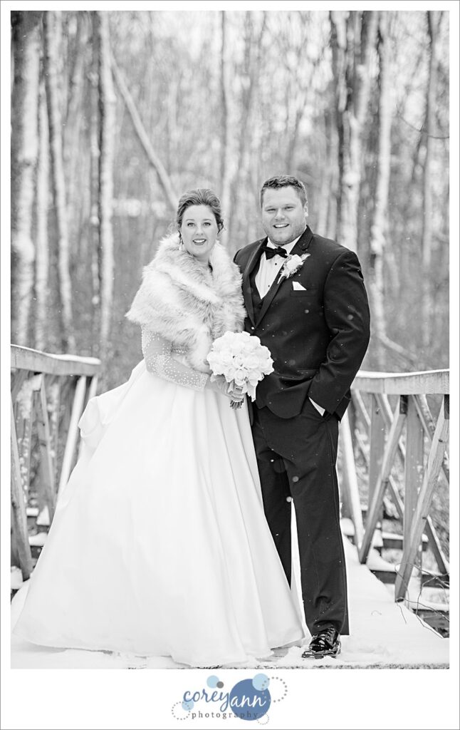 wedding portraits on NYE at boettler park in green ohio