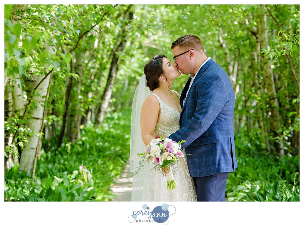 Micro wedding at Stan Hywet in Akron Ohio