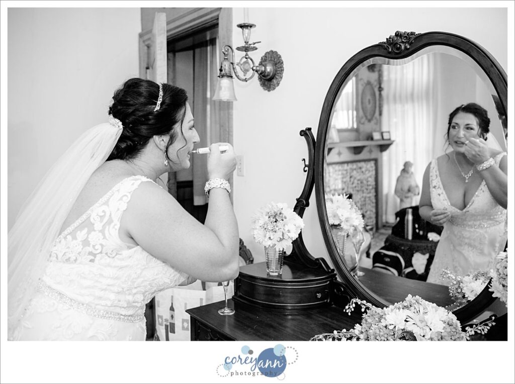 Bride getting ready for wedding at Massillon Women's Club