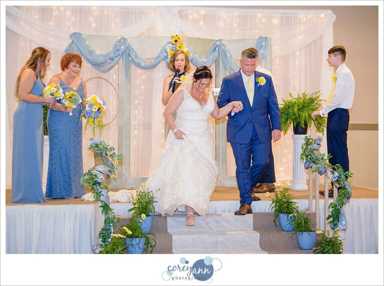 Wedding ceremony at Santangelo's in Massillon Ohio