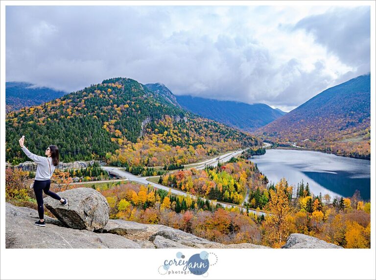 Artists Bluff Lookout in New Hampshire