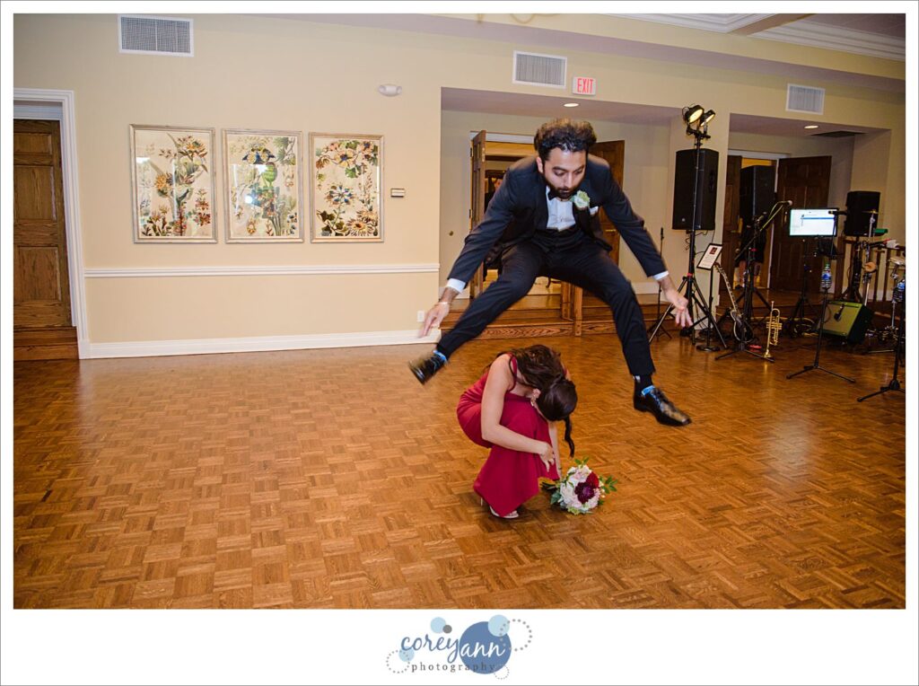 Wedding reception at Fairlawn Country Club in Ohio