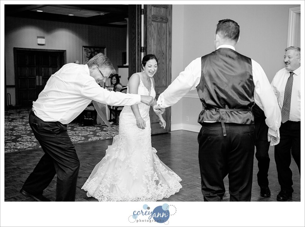 Wedding reception at Fairlawn Country Club in Ohio