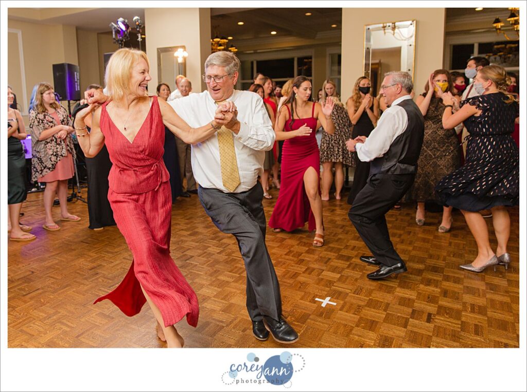 Wedding reception at Fairlawn Country Club in Ohio