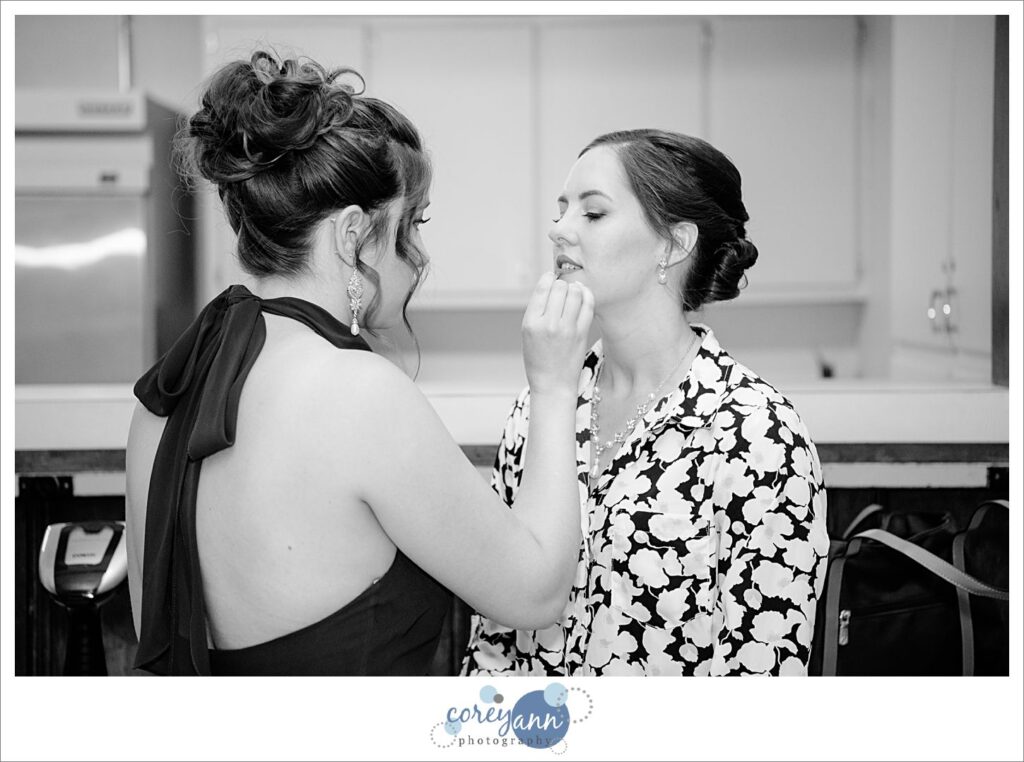 bride getting ready for wedding in akron