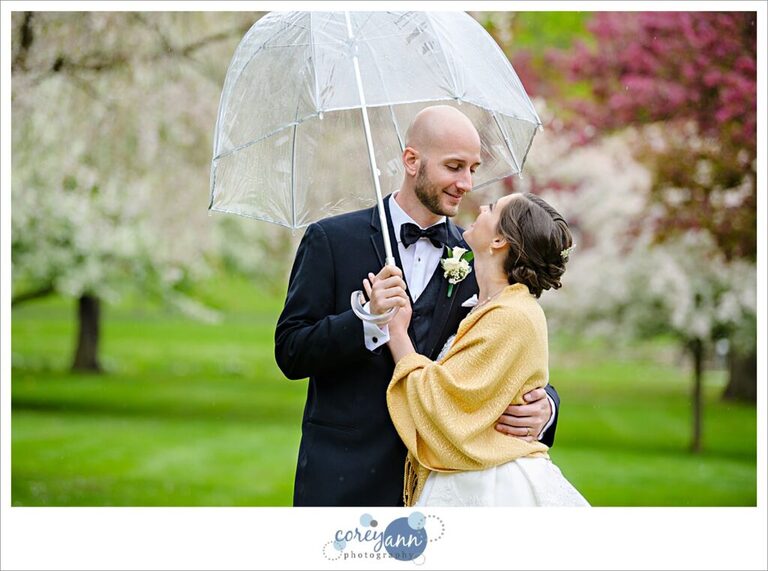 wedding photos at canton garden center in april