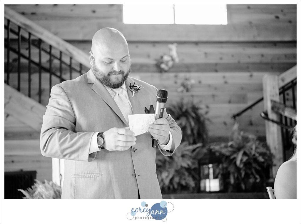 May wedding reception at Mapleside Farms in Ohio