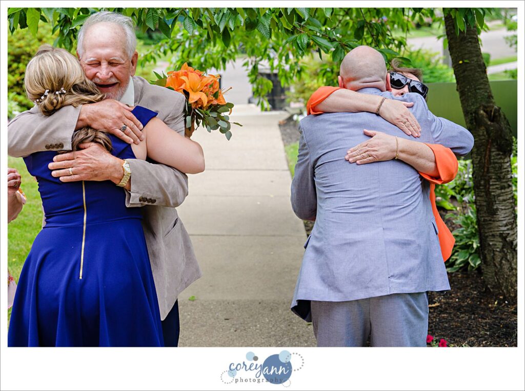 Outdoor wedding at Massillon Womens Club