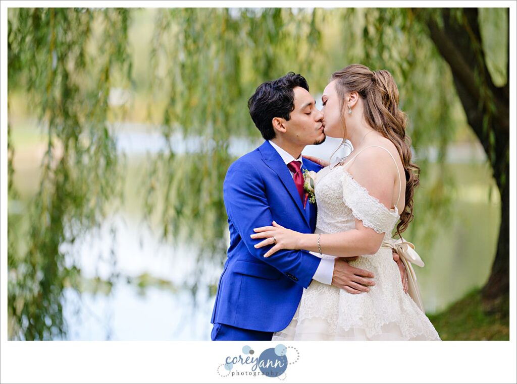 Wedding in October at Gervasi Vineyard in Ohio