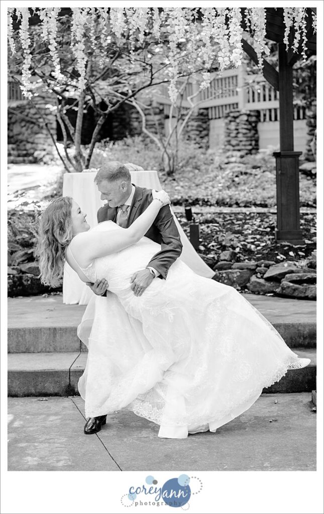 Wedding at Landoll's Mohican Castle in Ohio