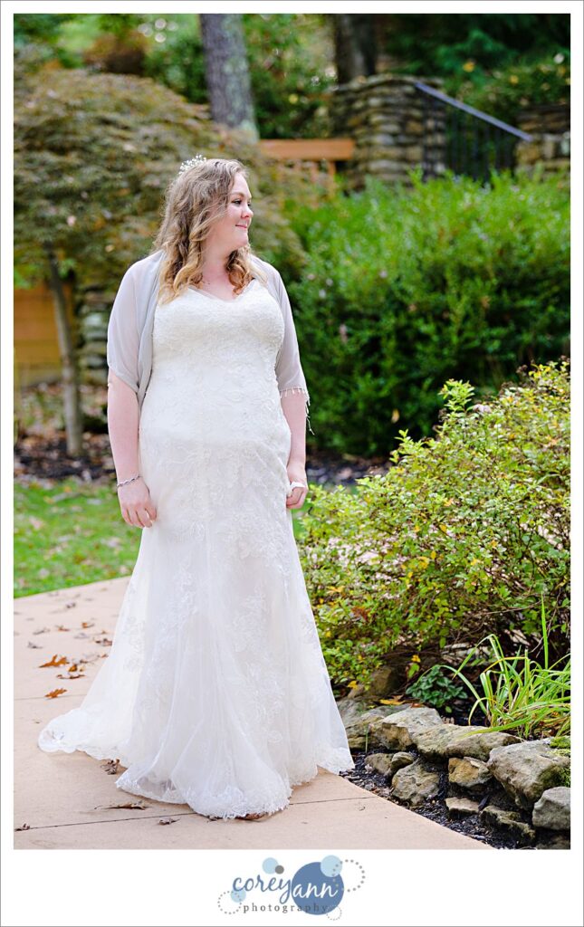Outdoor wedding ceremony at Landoll's Mohican Castle