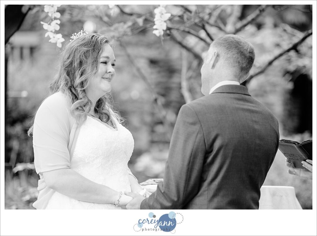 Outdoor wedding ceremony at Landoll's Mohican Castle