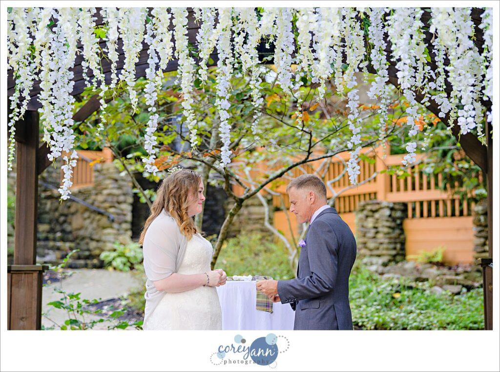 Outdoor wedding ceremony at Landoll's Mohican Castle