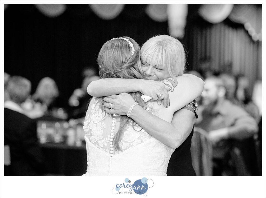 October wedding reception at DiVieste's Banquet Centre in Warren Ohio