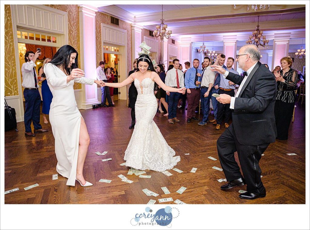 Winter wedding reception at Brookside Country Club in Canton Ohio