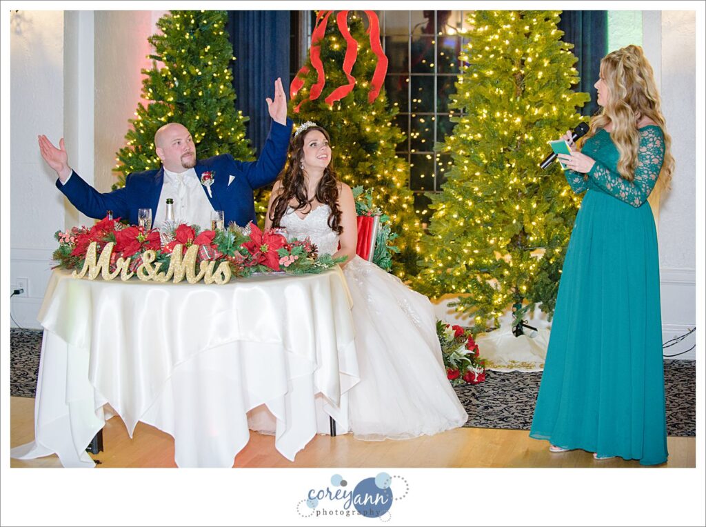 Winter wedding reception at Pine Ridge Country Club in Wickliffe Ohio