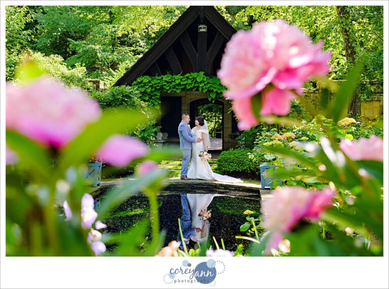 Spring wedding at Stan Hywet in Akron Ohio