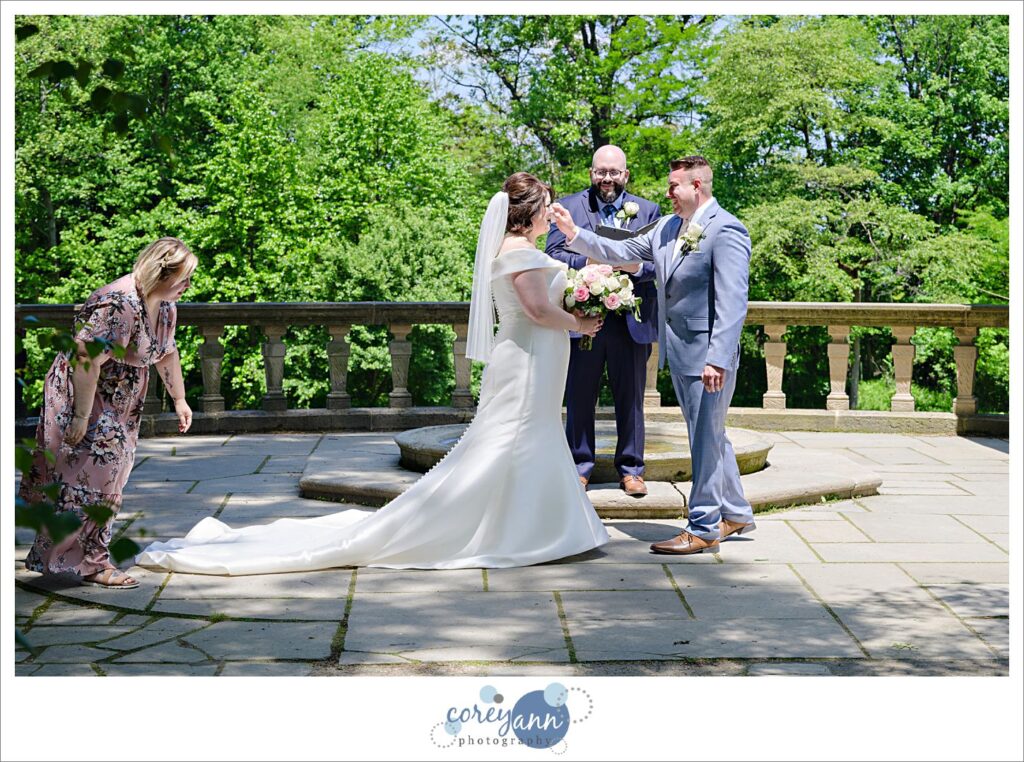 Tea Houses wedding ceremony in the spring at Stan Hywet in Akron Ohio