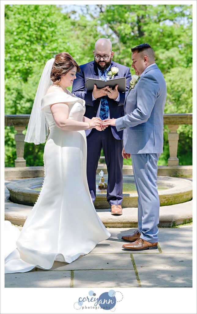 Tea Houses wedding ceremony in the spring at Stan Hywet in Akron Ohio