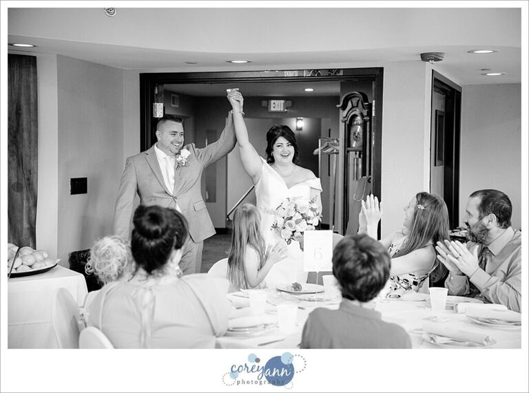 Wedding reception on Portage Lakes in Akron Ohio