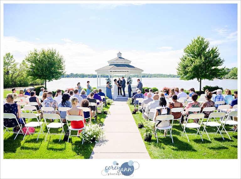 June wedding ceremony on the lake in Akron Ohio