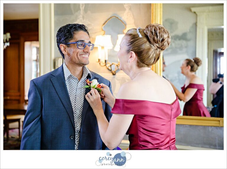 outdoor wedding in Gates Mills, Ohio at Hawken Upper School