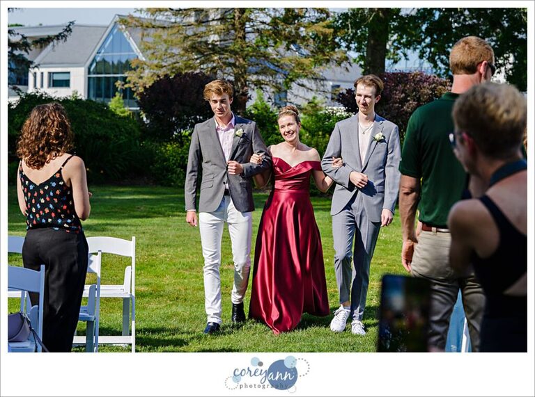 Outdoor wedding ceremony in the garden at Hawken Upper School in Gates Mills, Ohio