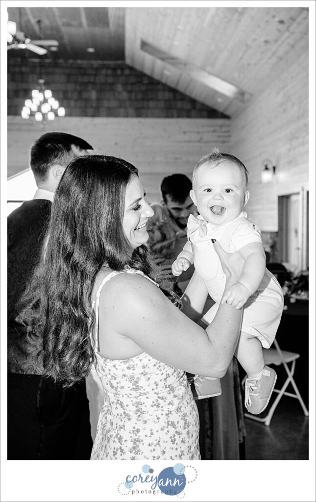 Wedding reception at Nickajack Farms in Ohio